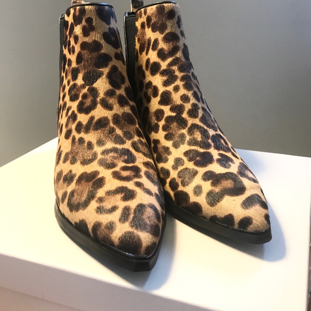 🌟NWT Marc Fisher Calf Hair Leopard Bootie 8.5 - Picture 8 of 12
